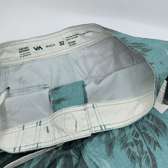 🏄‍♂️ NWT RVCA Men's Board Shorts - Size 32 - Aqua, Grey Palm Tree Print - Picture 3 of 4